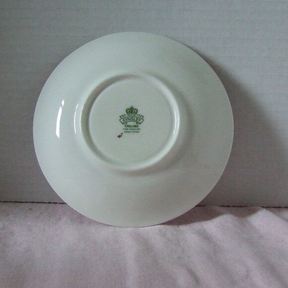 Aynsley teacup and saucer pastel pink and floral pattern vintage fine bone china - Picture 3 of 11